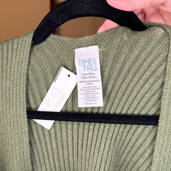 Army Green Shrug - Picture 2 of 2